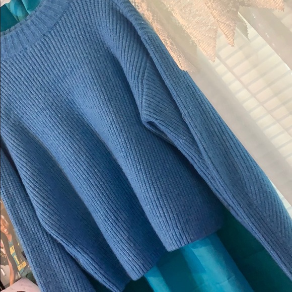 Sweater - Picture 2 of 2